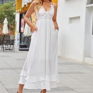 White lace strapping maxi dress  M